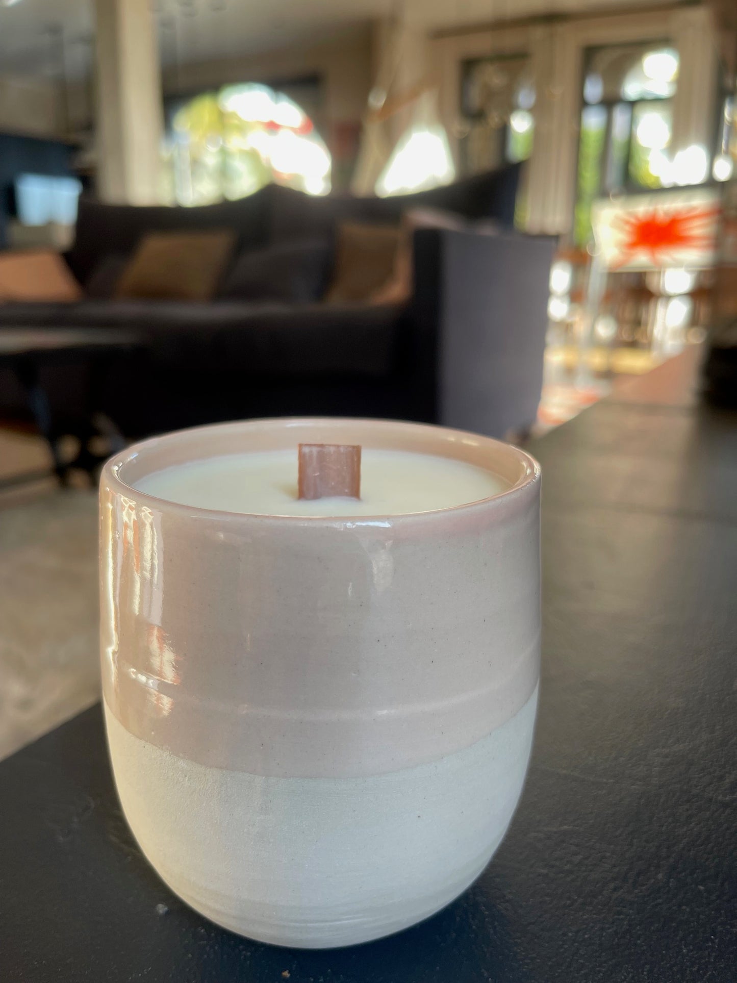 Bougie Grand Mug grès bicolore rose, Collab Caroline Duriez