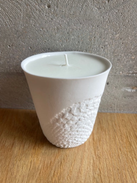 Bougie Mug porcelaine blanche, Collab Atelier Terre Blanche