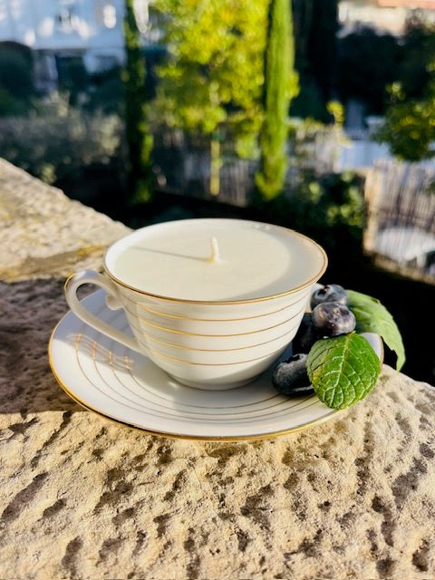 Bougie Tasse porcelaine blanche et dorée