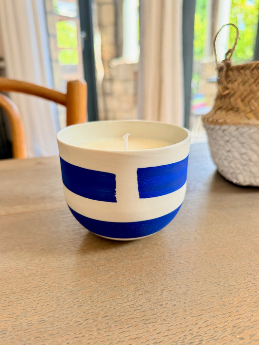 Bougie Large Mug porecelaine bicolore Bleu klein, Collab MSG