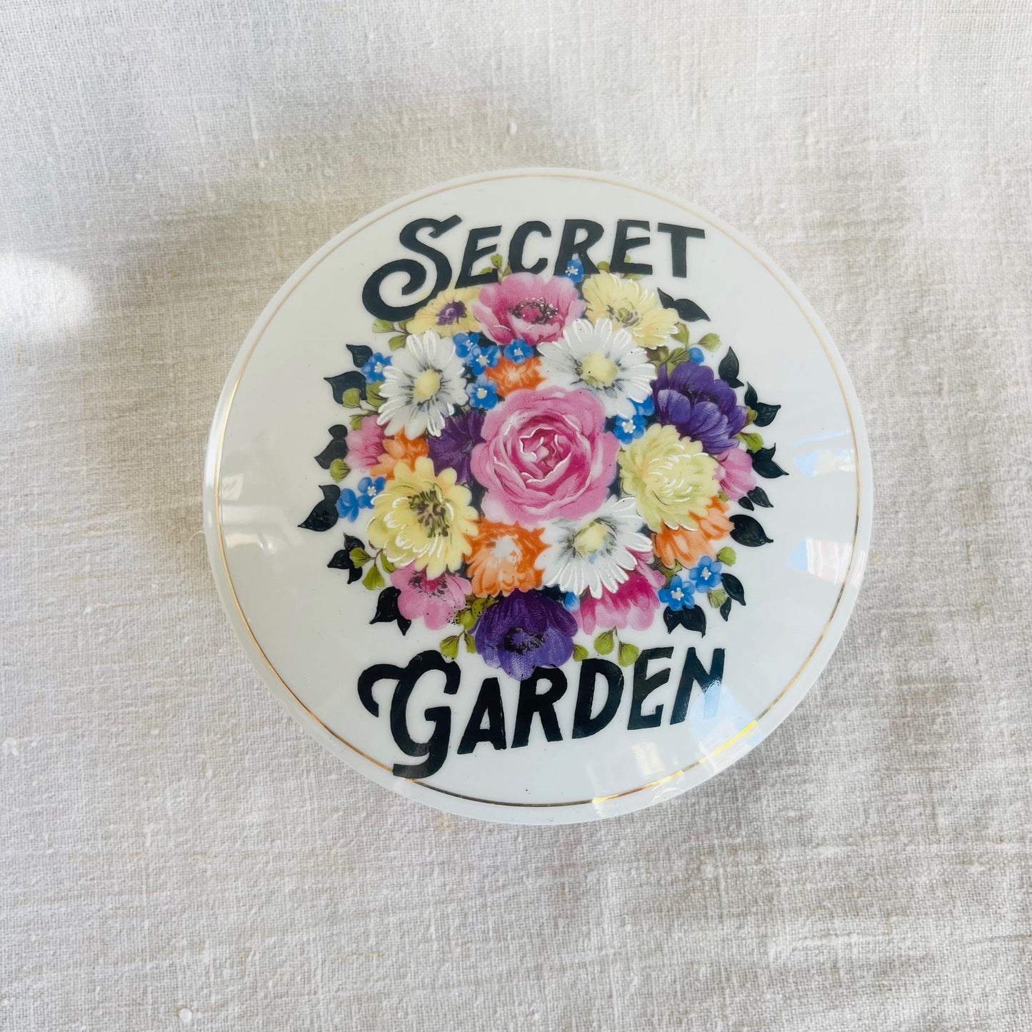 Boîte Secret Garden, décor Bea Yato